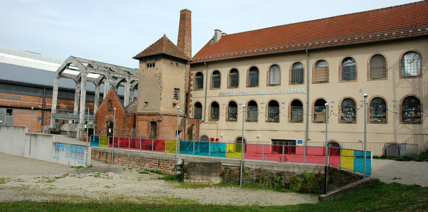 maison du verre et du cristal