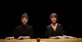 LA POMME EMPOISONÉE